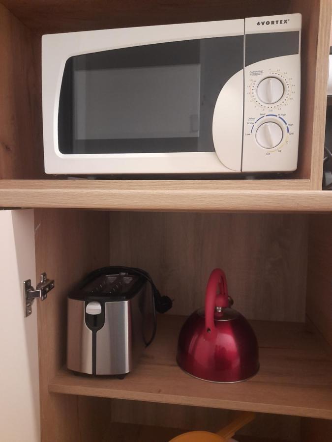 Lyra Apartment Sfantu Gheorghe  ภายนอก รูปภาพ